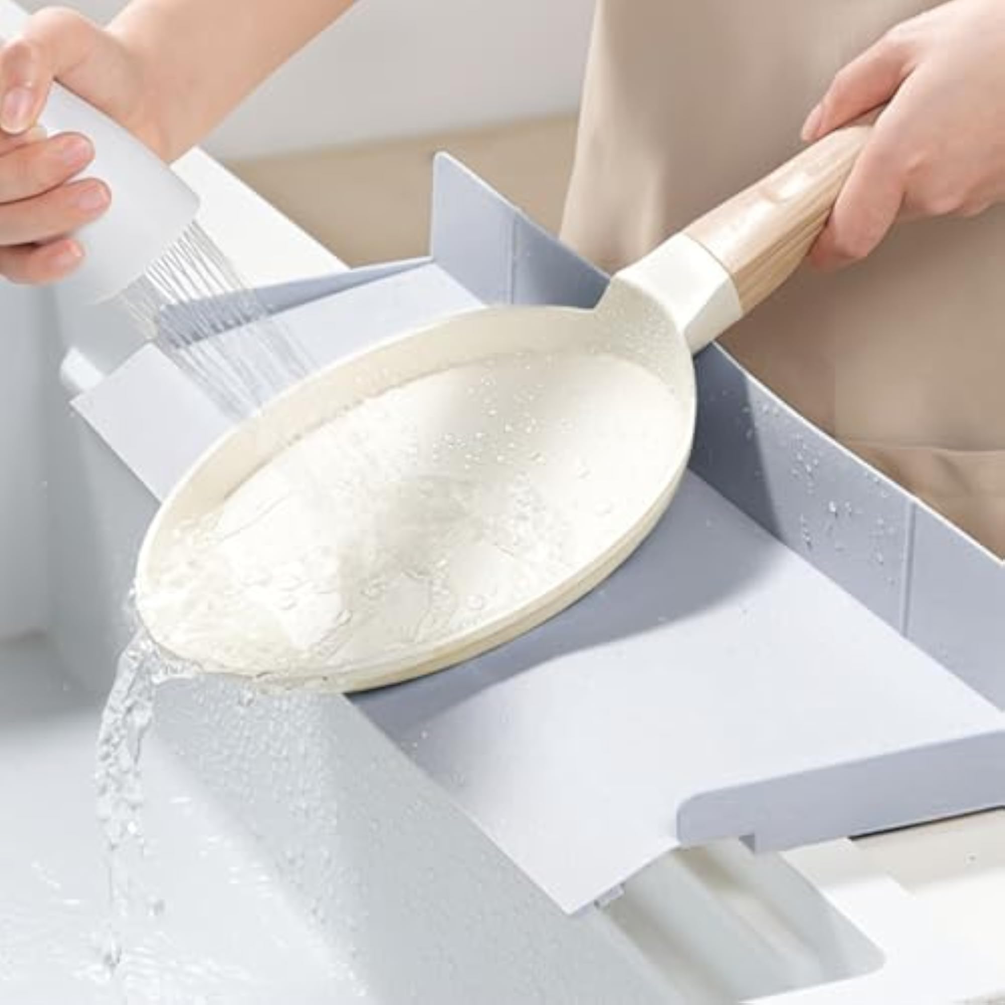 Silicone Sink Splash Guard, 17.7 Inch L-Shape Suction Cup